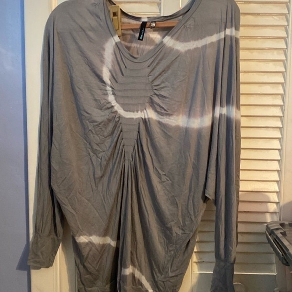 She said… Tiedye blouse